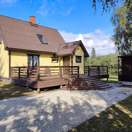 Vakantiehuis Ilvese Lintsi Joe Kaldal Aenari