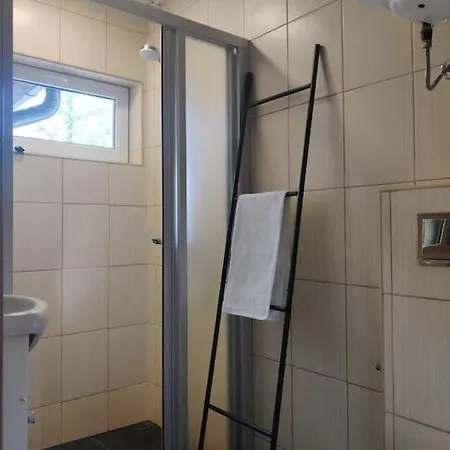Ilvese Lintsi Joe Kaldal Vakantiehuis Aenari