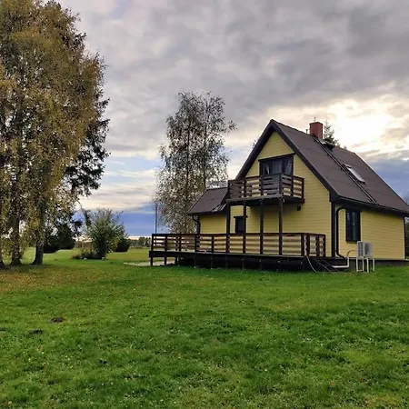 Vakantiehuis Ilvese Lintsi Joe Kaldal Aenari